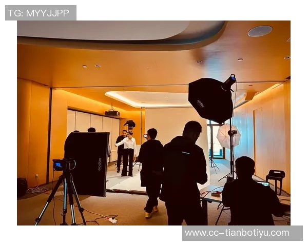 瓜帅赛后与摄影师发生争执对拍摄内容表示不满引发关注 瓜帅赛后与摄影师发生争执对拍摄内容表示不满引发关注