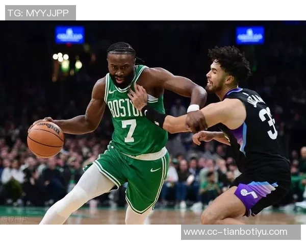 凯尔特人主场对决骑士杰伦布朗状态回暖将全力出战